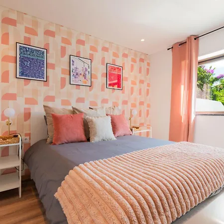 Casa de hóspedes 7min To Uni Se-velha - Ac - Bbq & Gym - Work Desk - 300mbs Wifi - 1 Coimbra