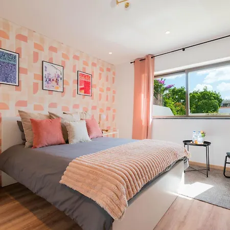 7min To Uni Se-velha - Ac - Bbq & Gym - Work Desk - 300mbs Wifi - 1 3* Coimbra